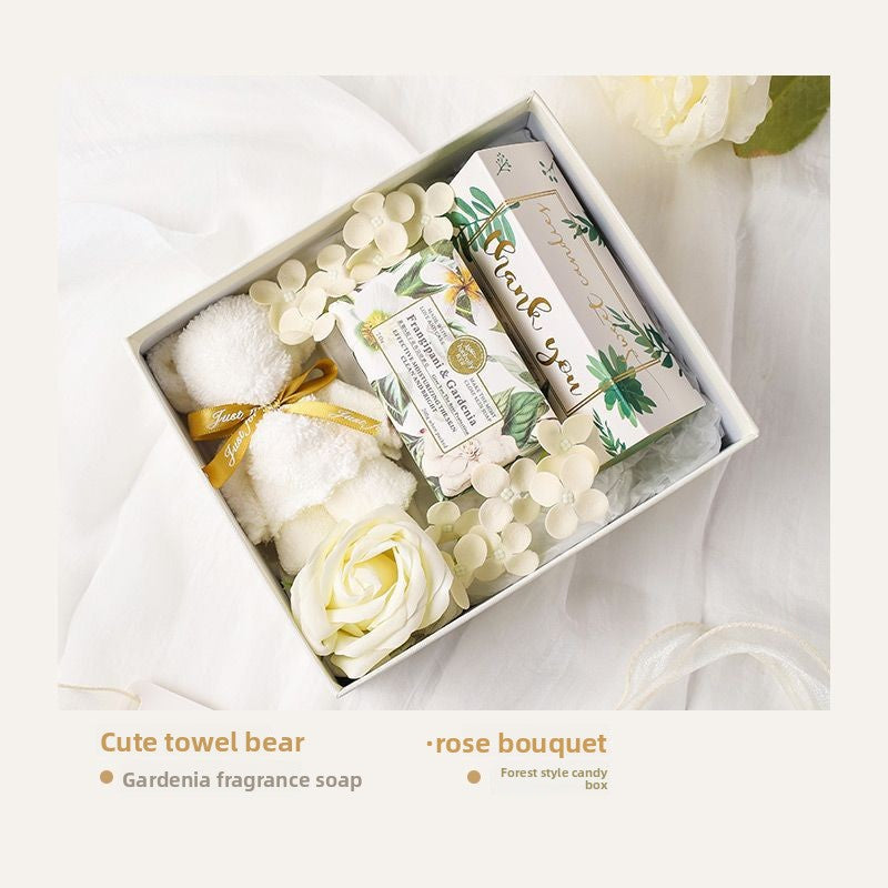 Aromatherapy Gift Box Set with Scented Candles