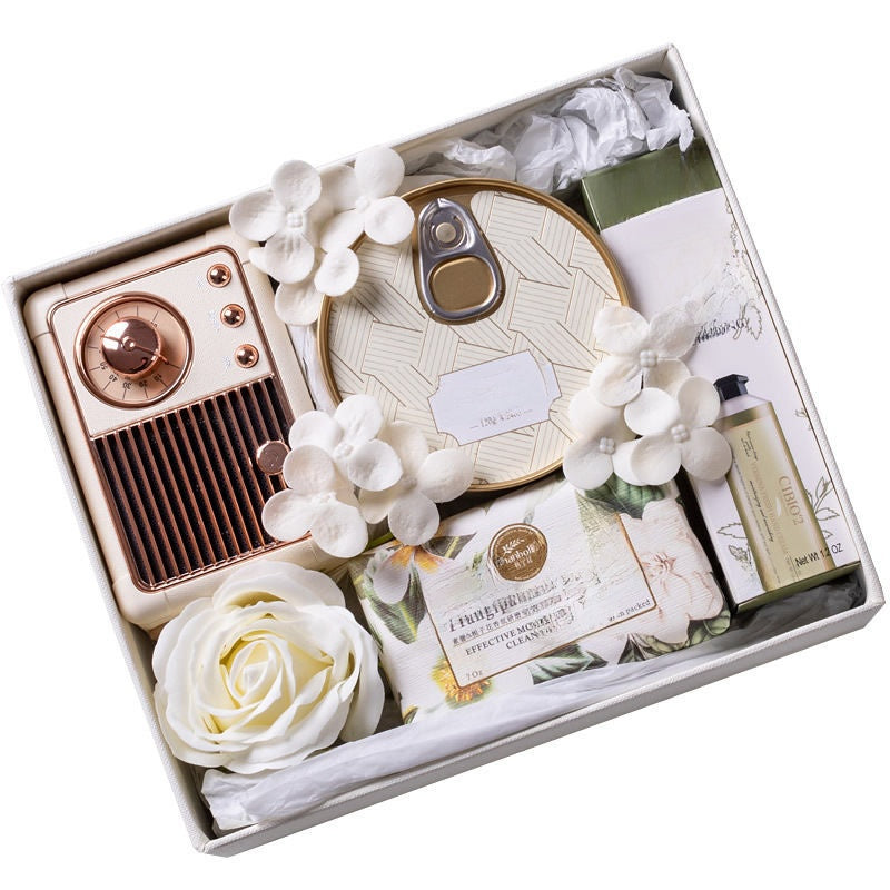 Aromatherapy Gift Box Set with Scented Candles